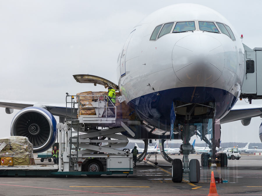 Air-Freight-Shipping-Mobile-Convoy-Worldwide